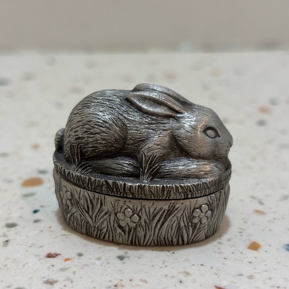 Silver Pewter Rabbit‎ Trinket Box - Picture 2 of 7